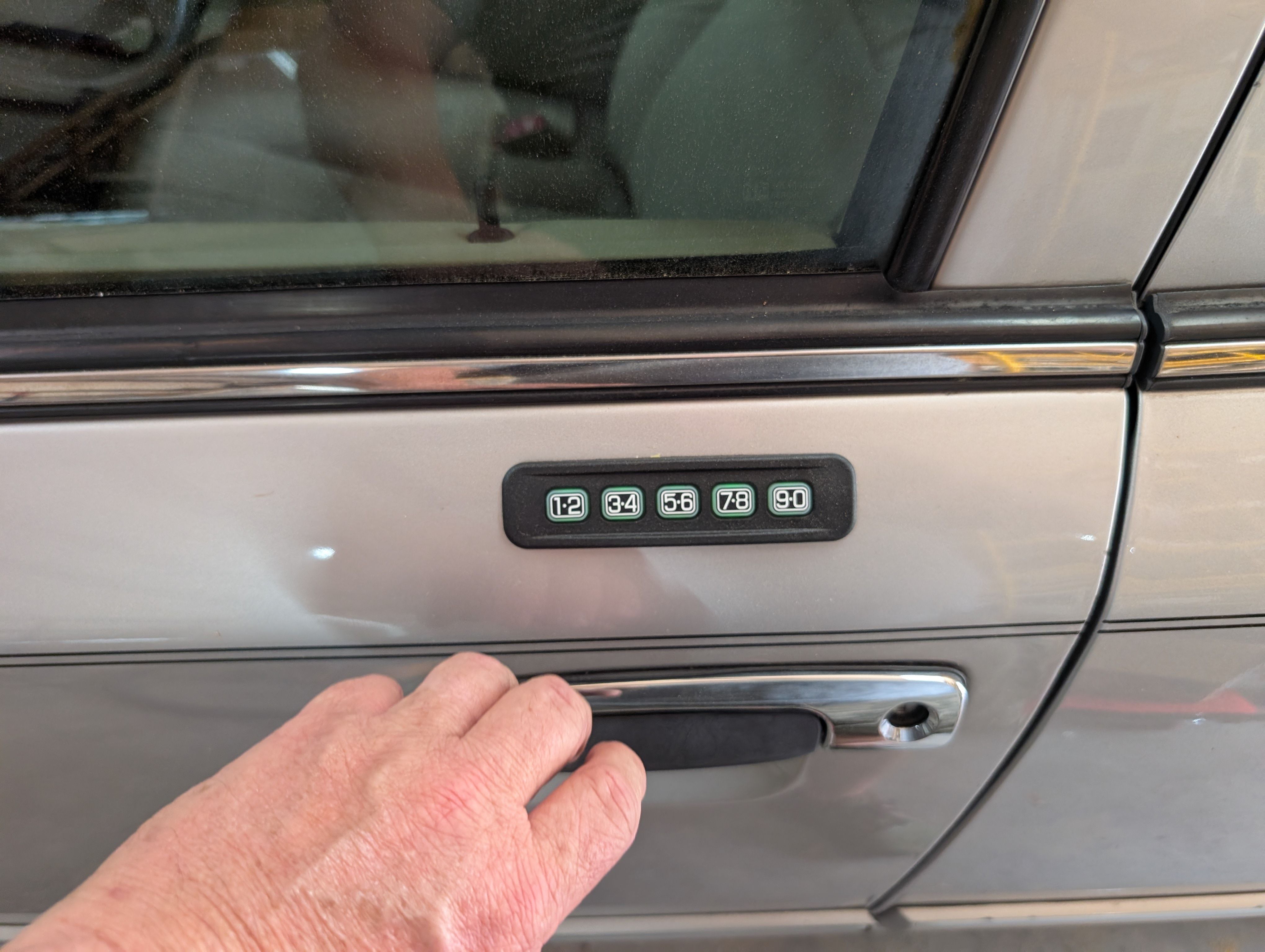Used 2006 Mercury Grand Marquis LS RWD image 20