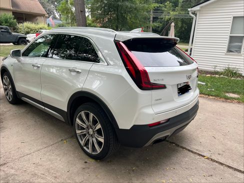Used 2019 Cadillac XT4 Premium Luxury AWD/4WD image 8