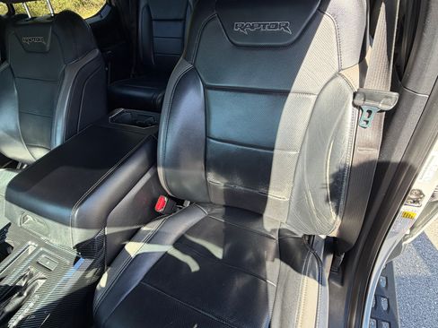 Used 2017 Ford F150 Raptor w/ Equipment Group 802A Luxury image 15