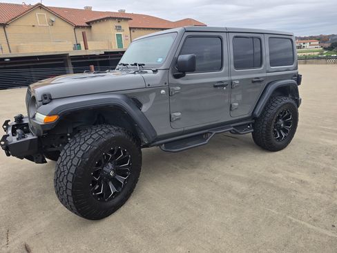 Used 2019 Jeep Wrangler Unlimited Rubicon image 20