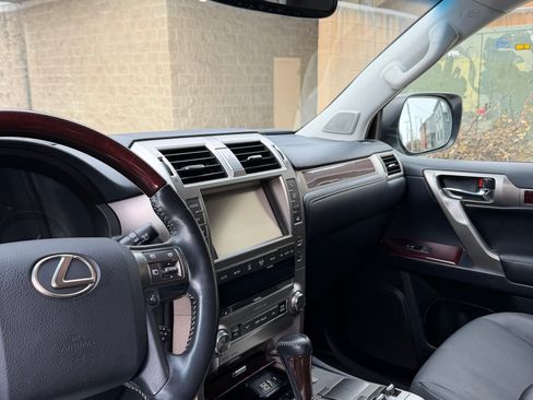Used 2019 Lexus GX 460 Premium image 6