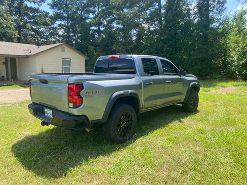 Used 2025 Chevrolet Colorado Trail Boss AWD/4WD image 6