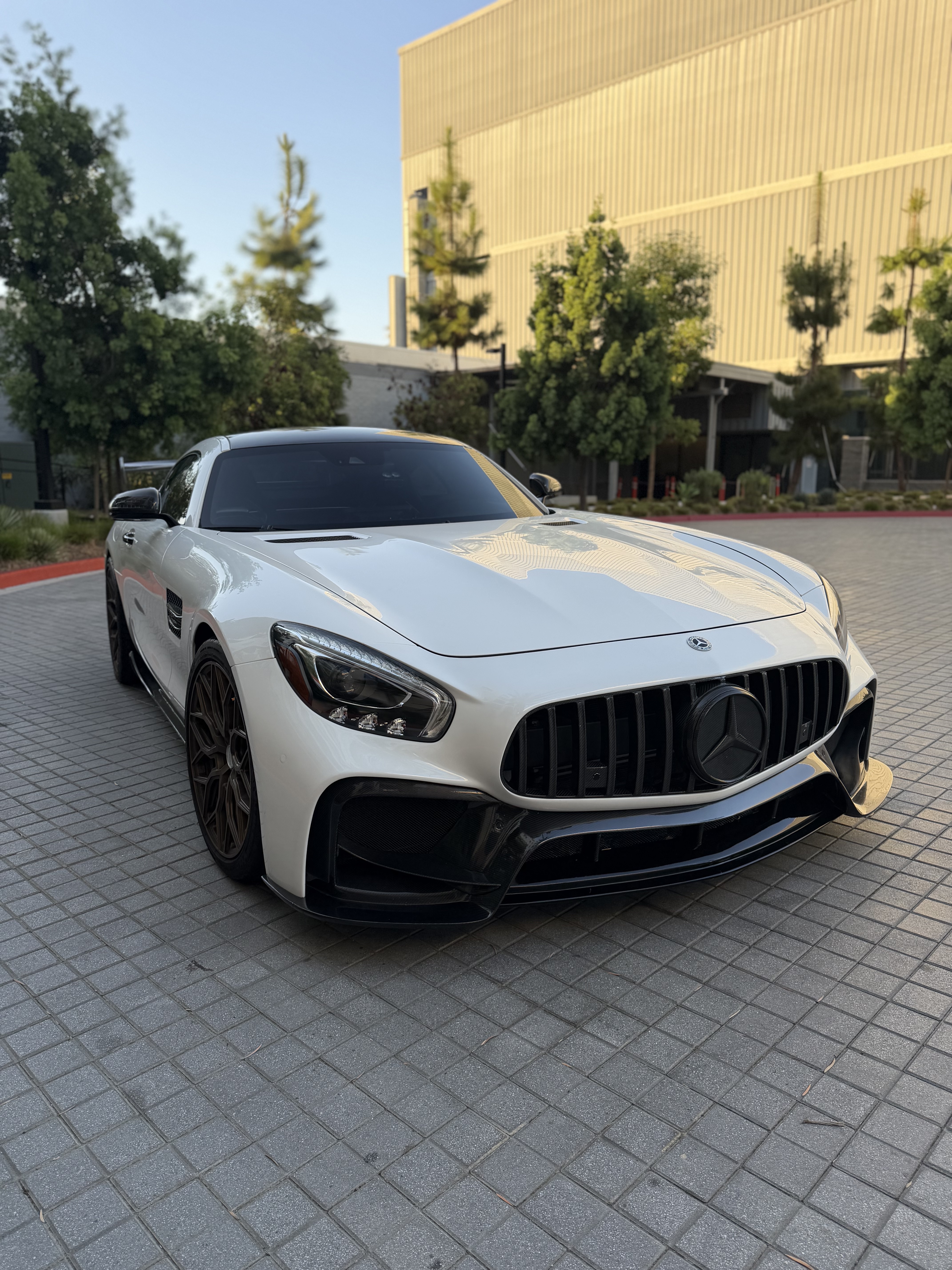 Used 2016 Mercedes-Benz AMG GT S w/ Exclusive Interior Package image 5