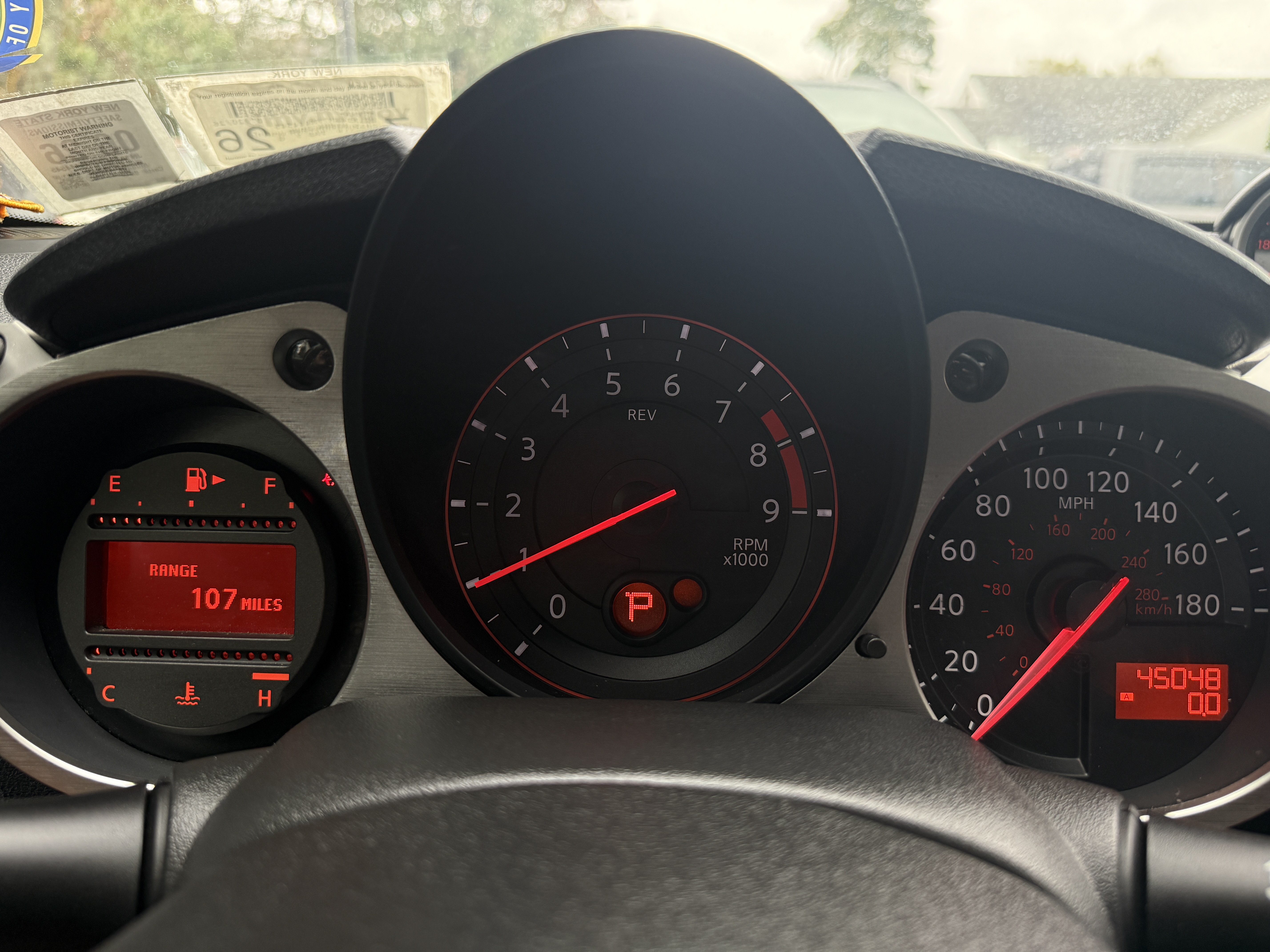 Used 2015 Nissan 370Z Coupe RWD image 6