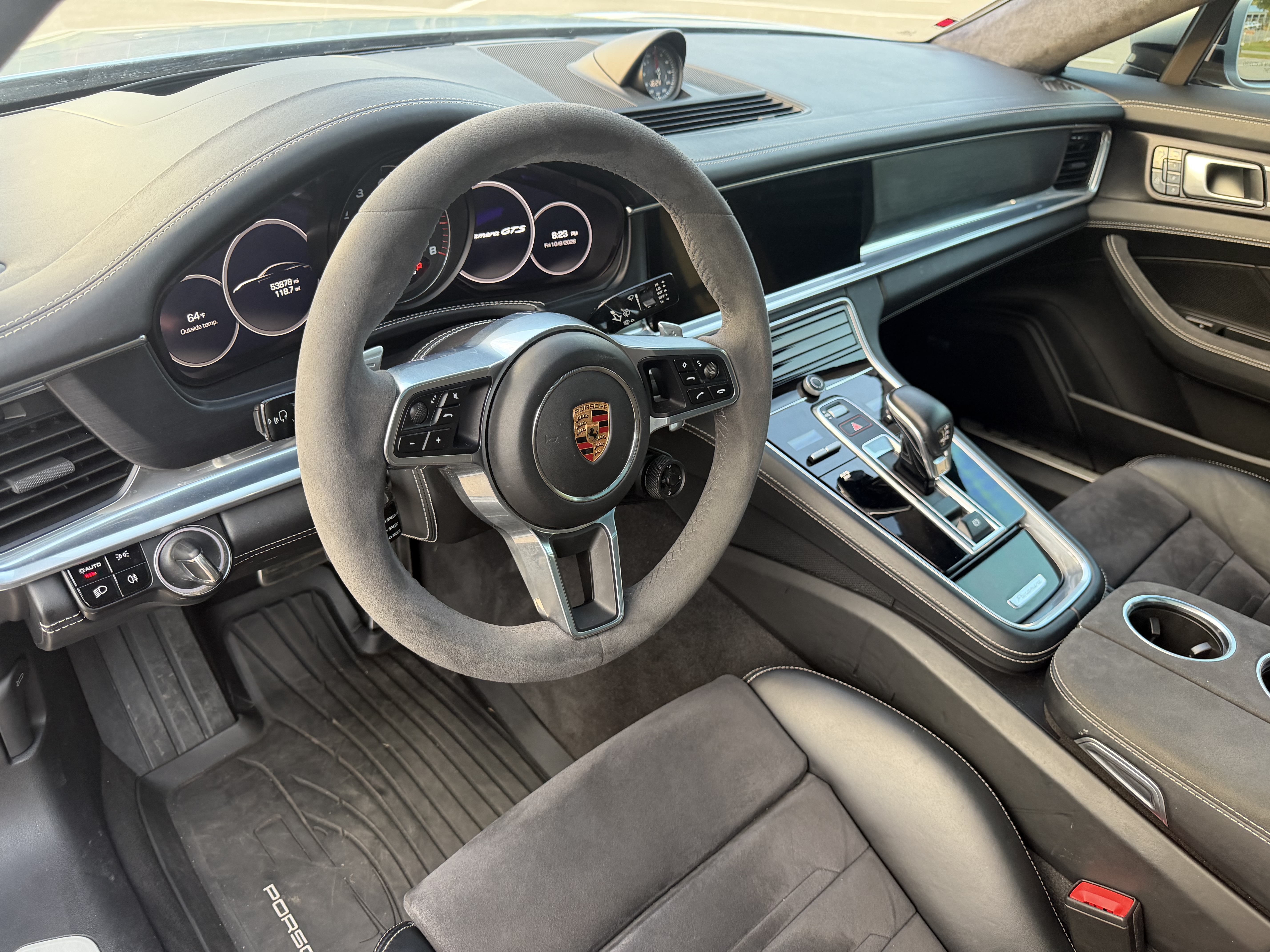Used 2019 Porsche Panamera GTS w/ Assistance Package AWD/4WD image 12