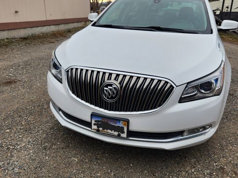 Used 2015 Buick LaCrosse Leather image 2