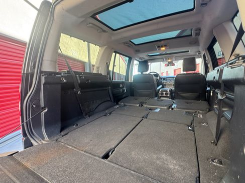 Used 2011 Land Rover LR4 HSE image 21