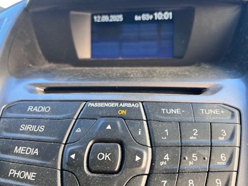 Used 2015 Ford Transit Connect XLT image 15