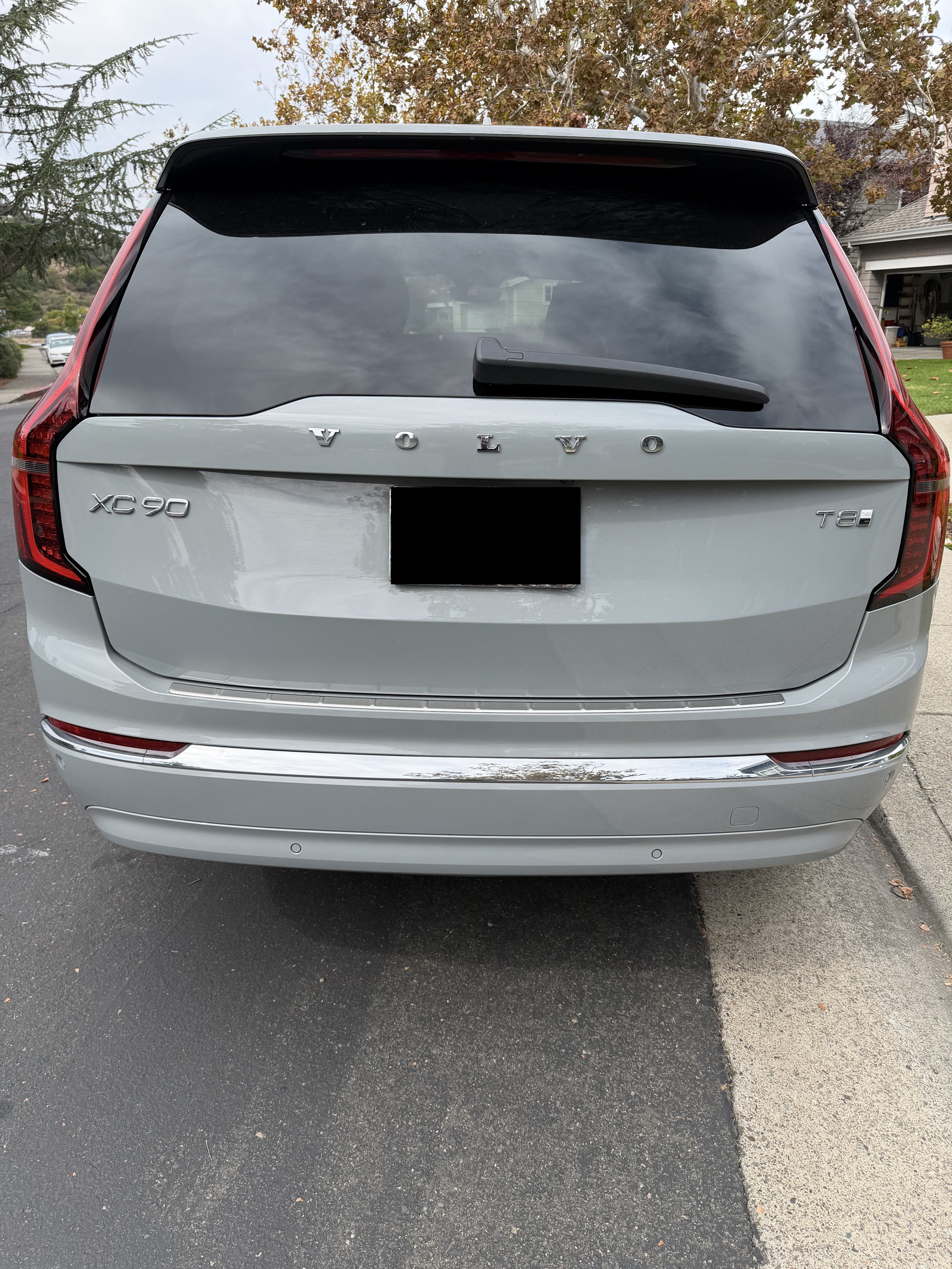 Used 2026 Volvo XC90 T8 Plus w/ Protection Package Premier AWD/4WD image 4