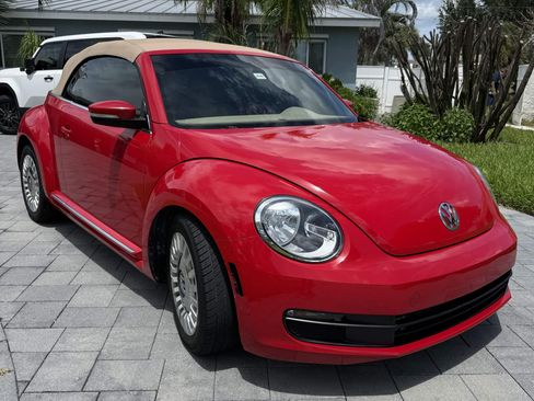 Used 2015 Volkswagen Beetle 1.8T FWD image 6