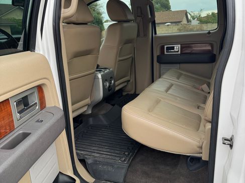 Used 2010 Ford F150 Lariat image 11