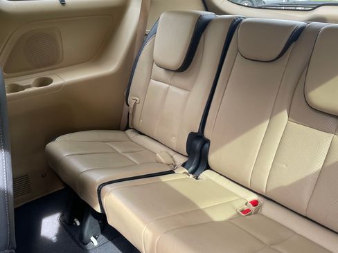Used 2015 Kia Sedona EX w/ EX Premium Package FWD image 12