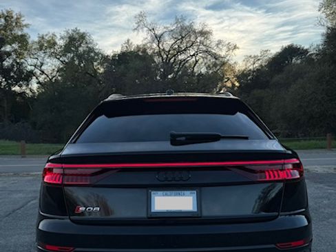 Used 2021 Audi SQ8 Prestige image 5