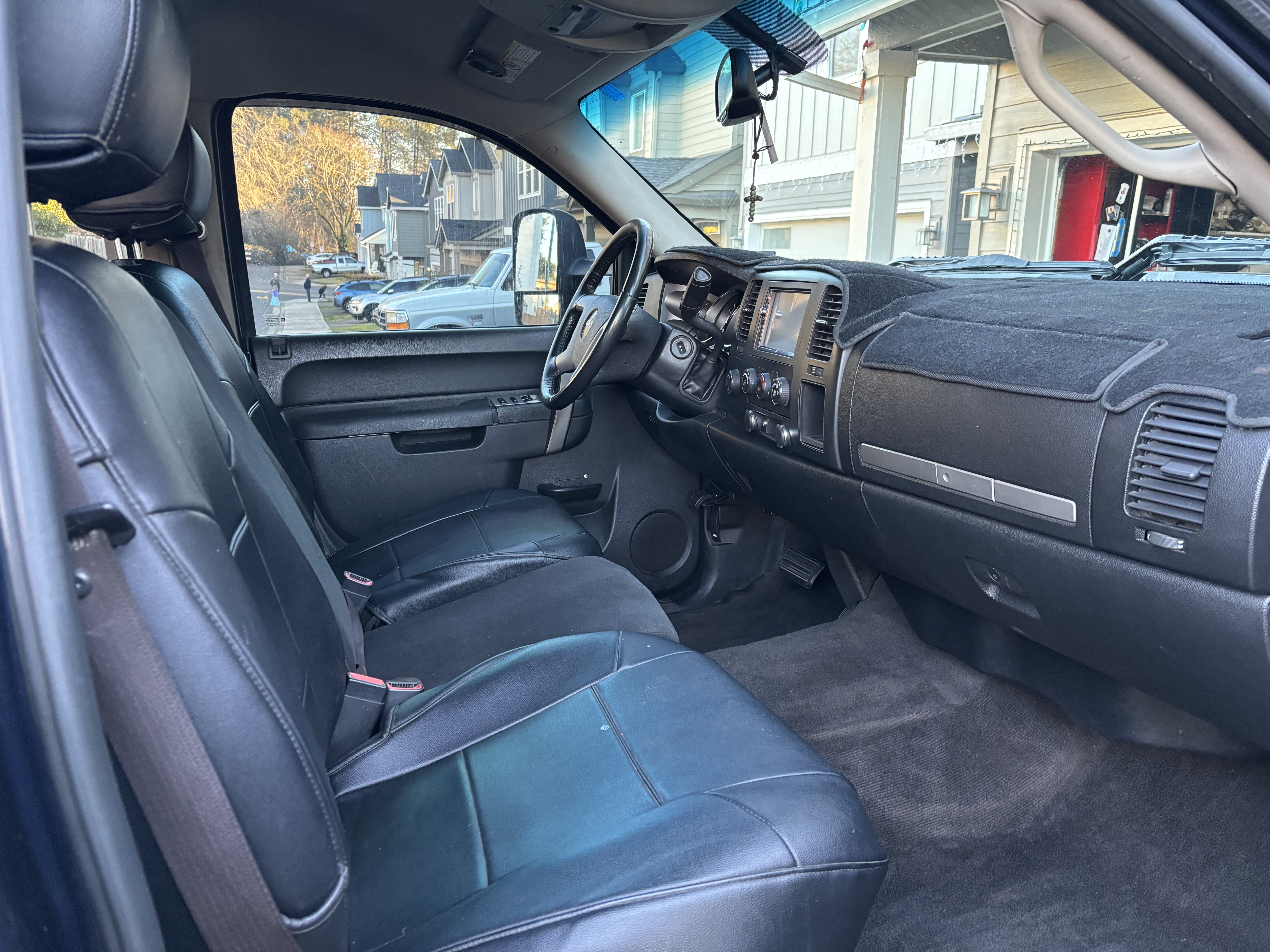 Used 2010 GMC Sierra 2500 SLE AWD/4WD image 11