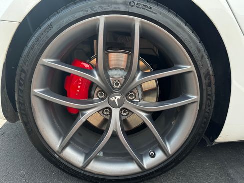 Used 2020 Tesla Model 3 Performance AWD/4WD image 11