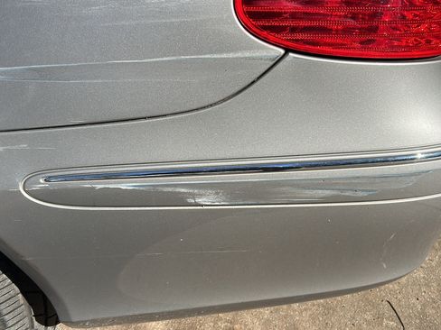 Used 2006 Mercedes-Benz CLK 350 Coupe image 25