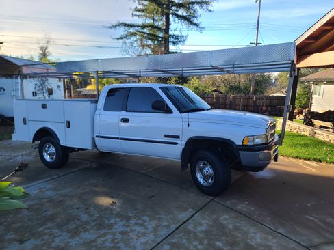 Used 2000 Dodge Ram 2500 Truck 4x4 Quad Cab image 5