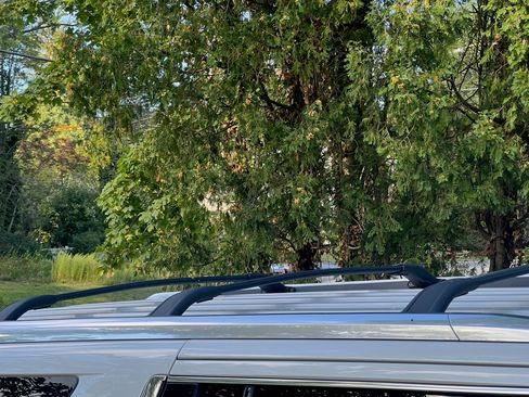 Used 2017 Cadillac Escalade ESV Luxury image 6