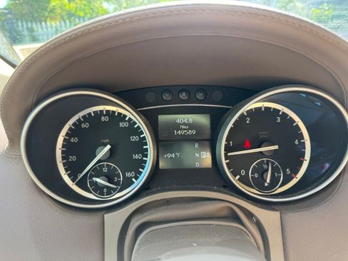 Used 2012 Mercedes-Benz GL 320 BlueTEC 4MATIC image 13