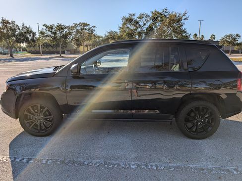 Used 2015 Jeep Compass Sport w/ Power Value Group image 17