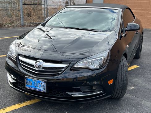 Used 2019 Buick Cascada Sport Touring image 1