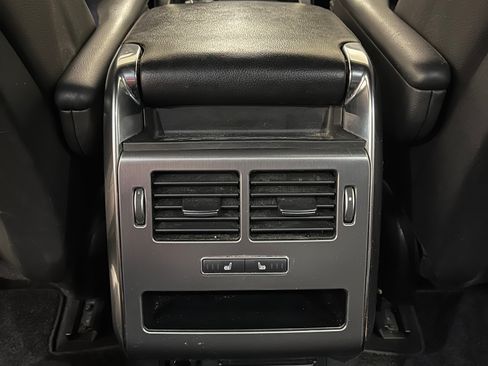 Used 2017 Land Rover Range Rover Sport SE AWD/4WD image 25