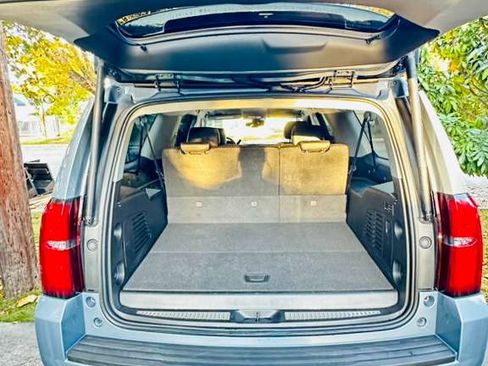 Used 2016 Chevrolet Suburban LT w/ Texas Edition Package image 11