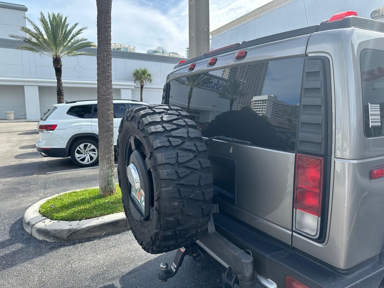 Used 2008 HUMMER H2 AWD/4WD image 4