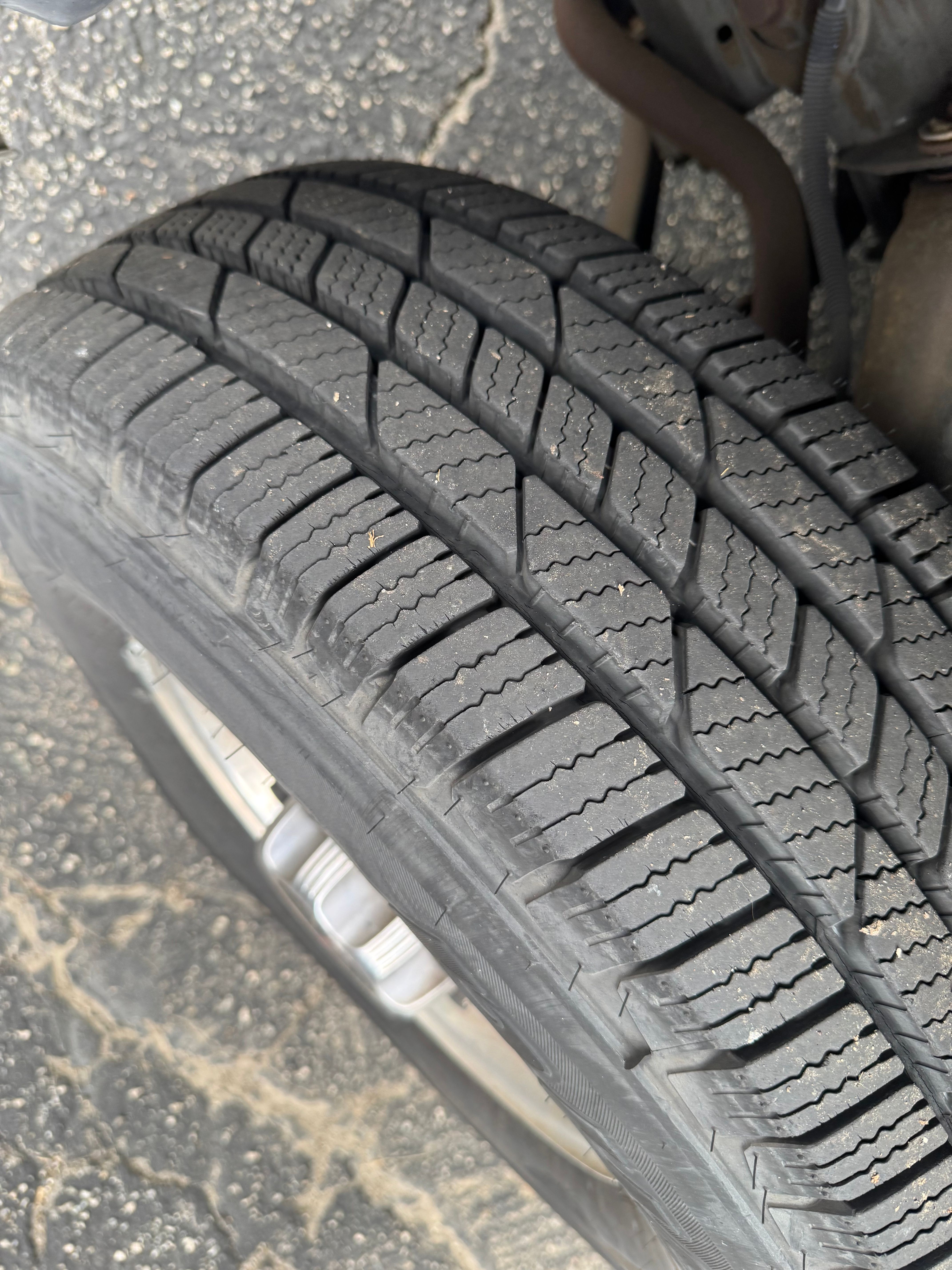 Used 2004 GMC Sierra 2500 SLE RWD image 24
