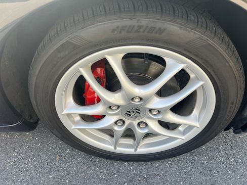 Used 2004 Porsche Boxster image 11