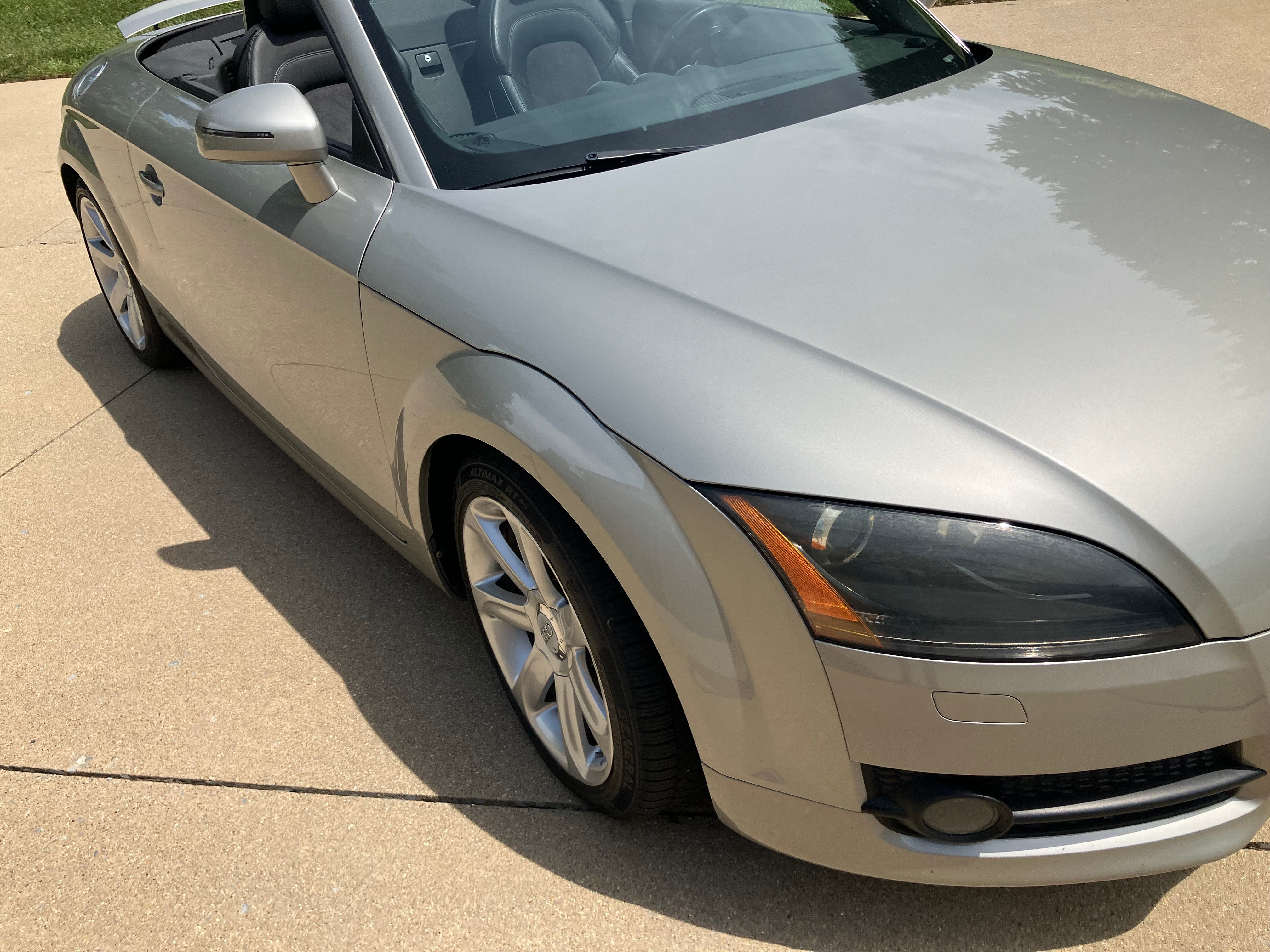 Used 2008 Audi TT 2.0T FWD image 4