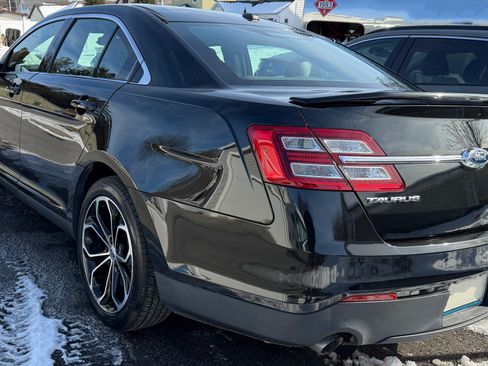 Used 2015 Ford Taurus SHO w/ Equipment Group 401A image 5