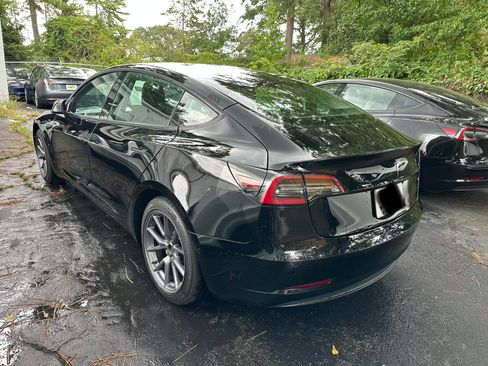 Used 2021 Tesla Model 3 Standard Range Plus RWD image 6