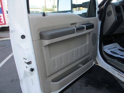 Used 2008 Ford F450 XL image 15