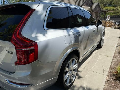 Used 2018 Volvo XC90 T8 Inscription w/ Luxury Package AWD/4WD image 5