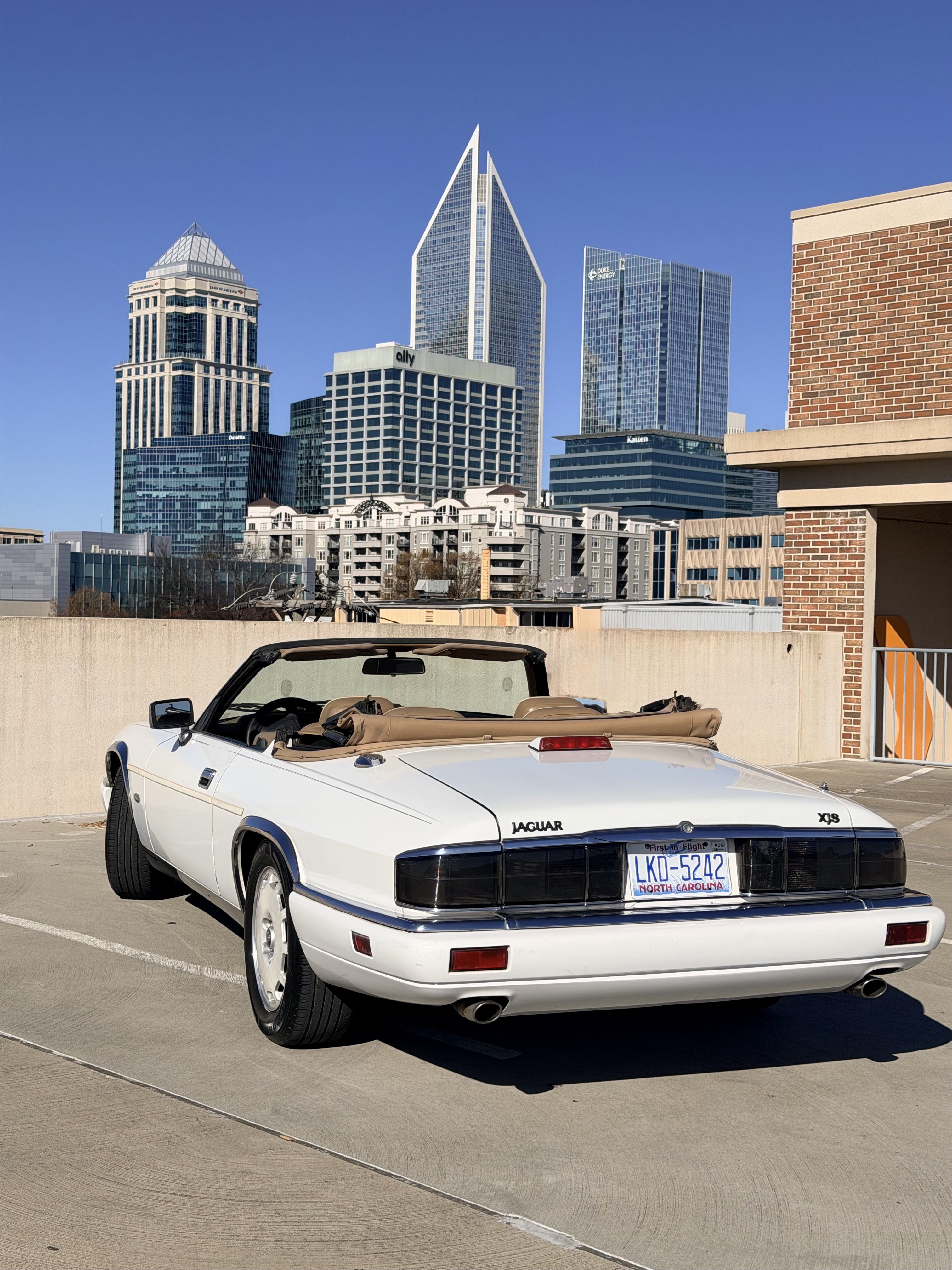 Used 1996 Jaguar XJS 4.0 Convertible RWD image 13