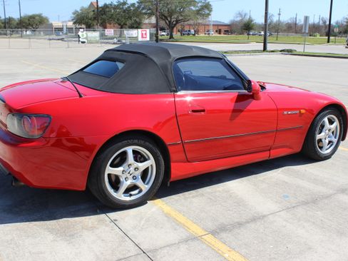 Used 2002 Honda S2000 image 13