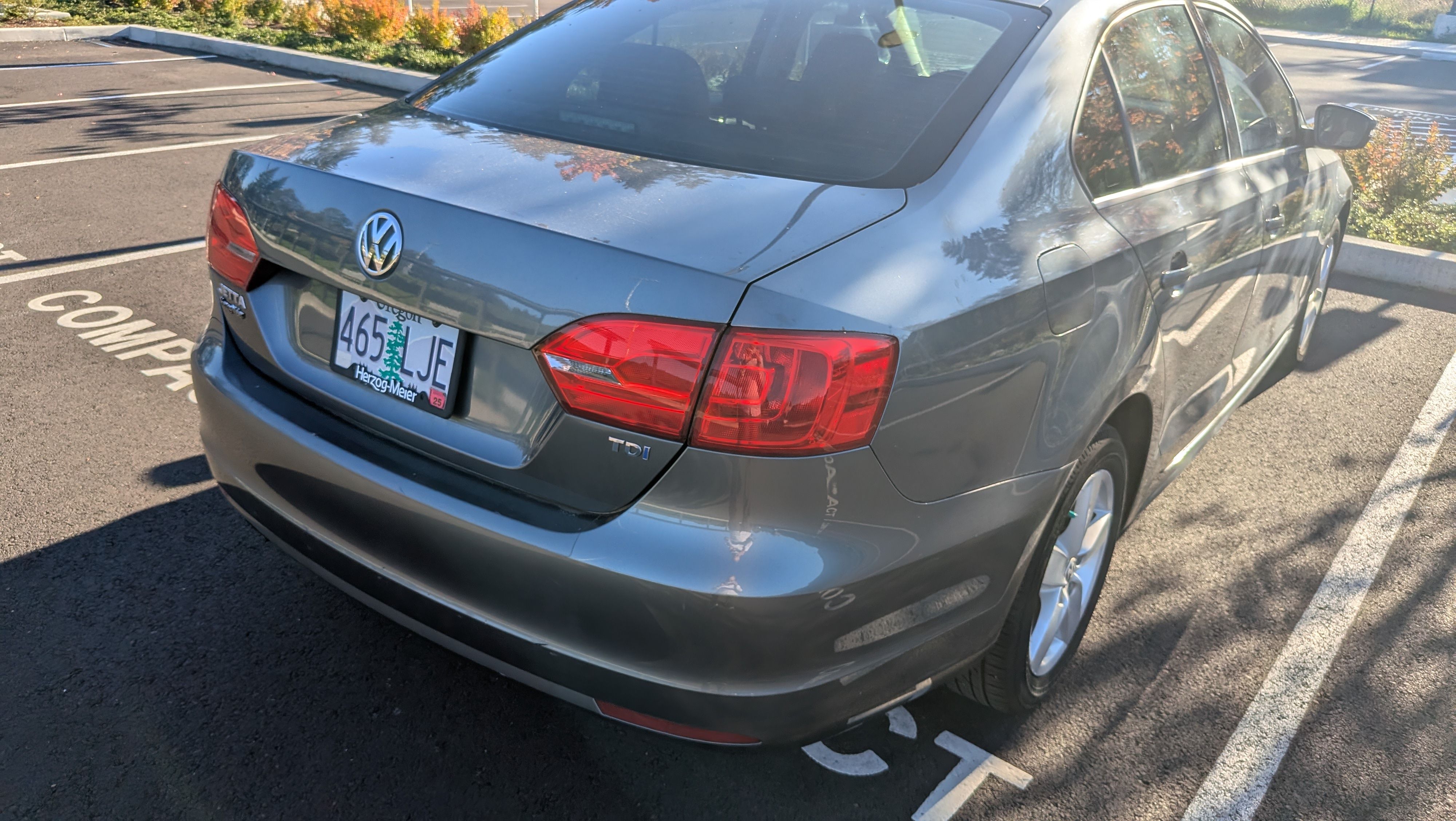 Used 2013 Volkswagen Jetta TDI FWD image 4