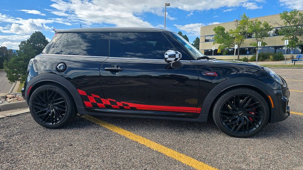 Used 2021 MINI Cooper John Cooper Works w/ 6.5" Touchscreen Package FWD image 4