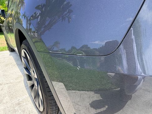 Used 2023 Tesla Model Y Long Range AWD/4WD image 15