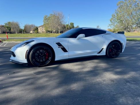 Used 2019 Chevrolet Corvette Grand Sport image 6