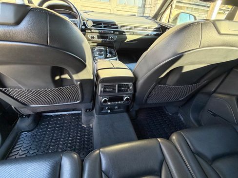 Used 2018 Audi Q7 3.0T Prestige image 14