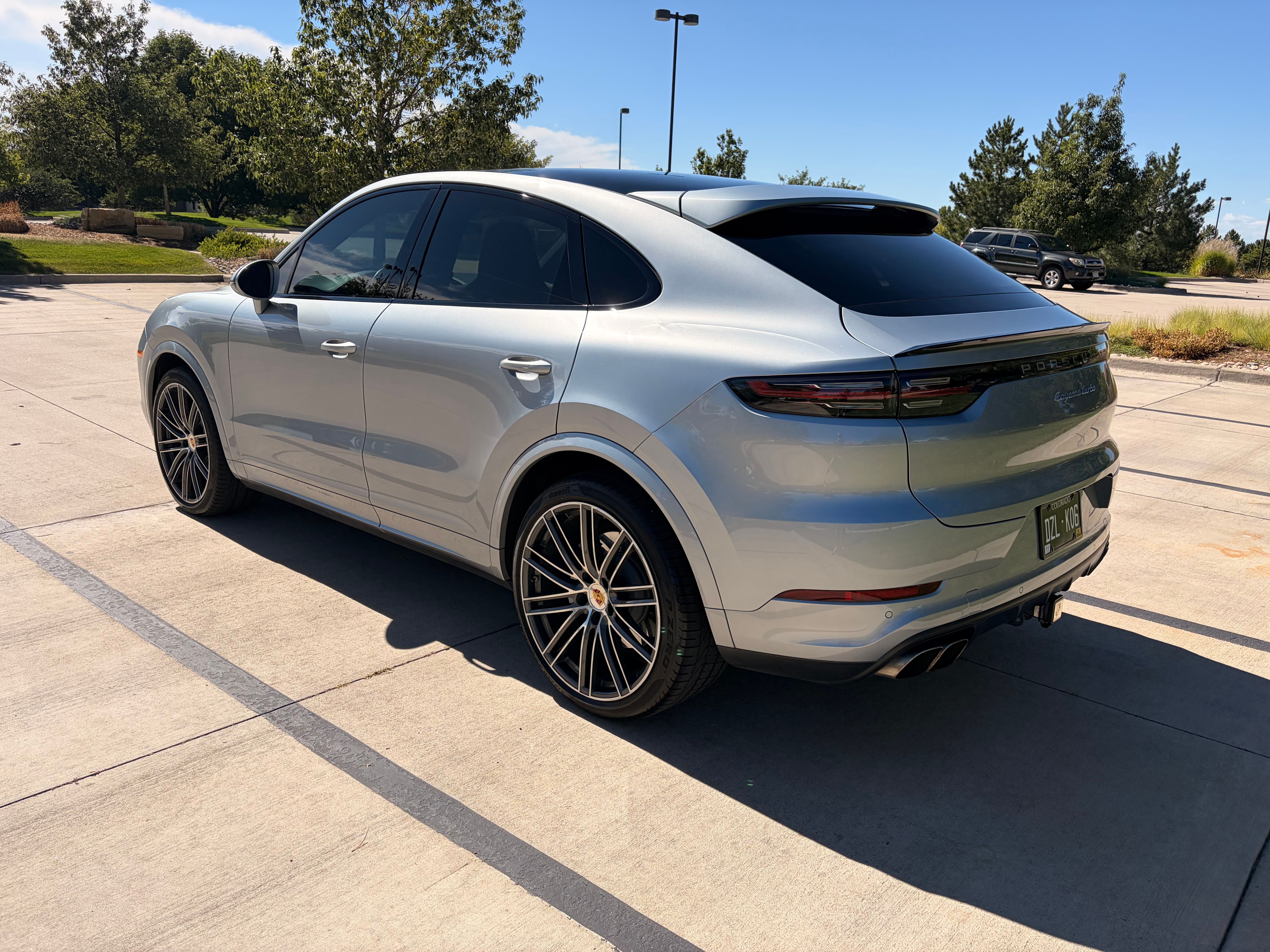 Used 2020 Porsche Cayenne Turbo AWD/4WD image 4