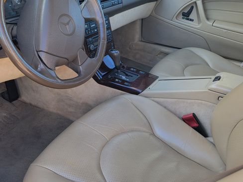 Used 1996 Mercedes-Benz SL 320 image 10