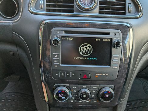 Used 2016 Buick Enclave Leather image 20