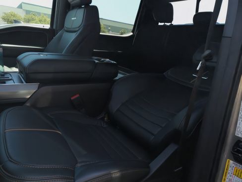 Used 2021 Ford F150 Platinum w/ Equipment Group 701A High image 9