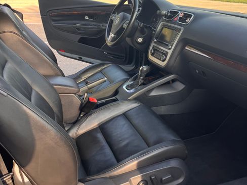 Used 2012 Volkswagen Eos Lux image 8