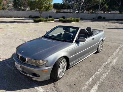 Used 2005 BMW 330Ci Convertible image 30