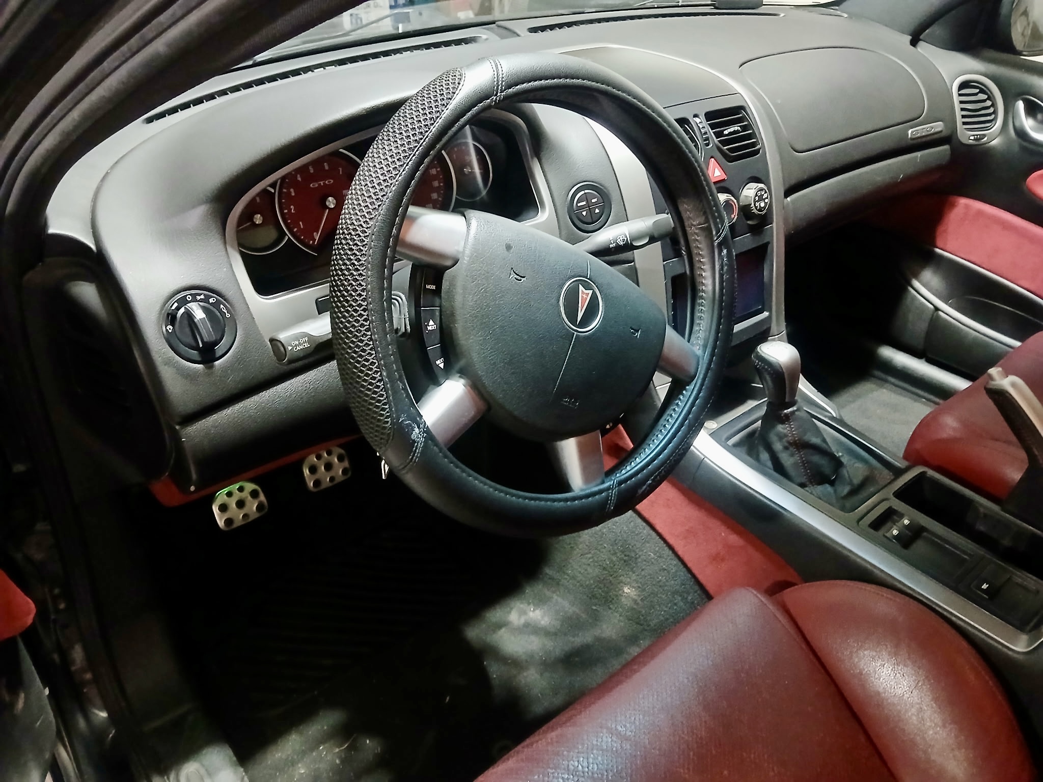 Used 2004 Pontiac GTO RWD image 4