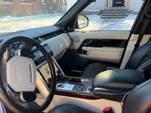 Used 2019 Land Rover Range Rover HSE image 6